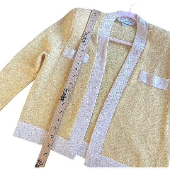 ST. JOHN SPORT Sz S Butter Yellow with White Trim Wool/Rayon Knit Cardigan - Picture 7 of 10